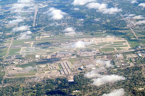 John Glenn Columbus International Airport, Columbus