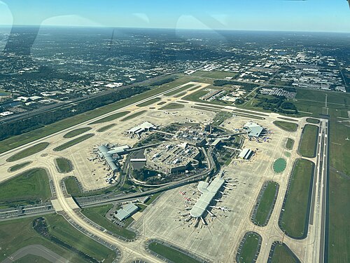Tampa International Airport, Tampa